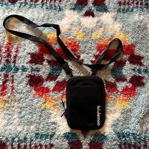 Lululemon Crossbody